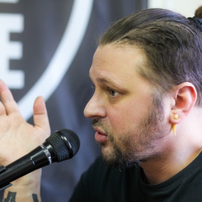 30 августа, в воскресенье, в 18:00 по московскому времени, студию радио Rock Online посетит Илья Черт.